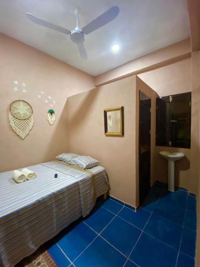 Casa Lol-Cab Hotel Valladolid  Eksteriør billede