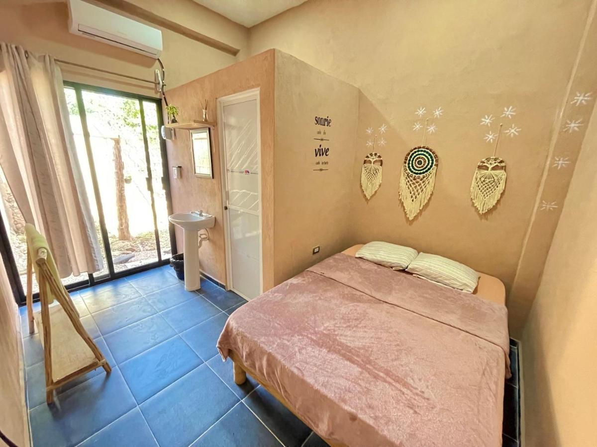 Casa Lol-Cab Hotel Valladolid  Eksteriør billede